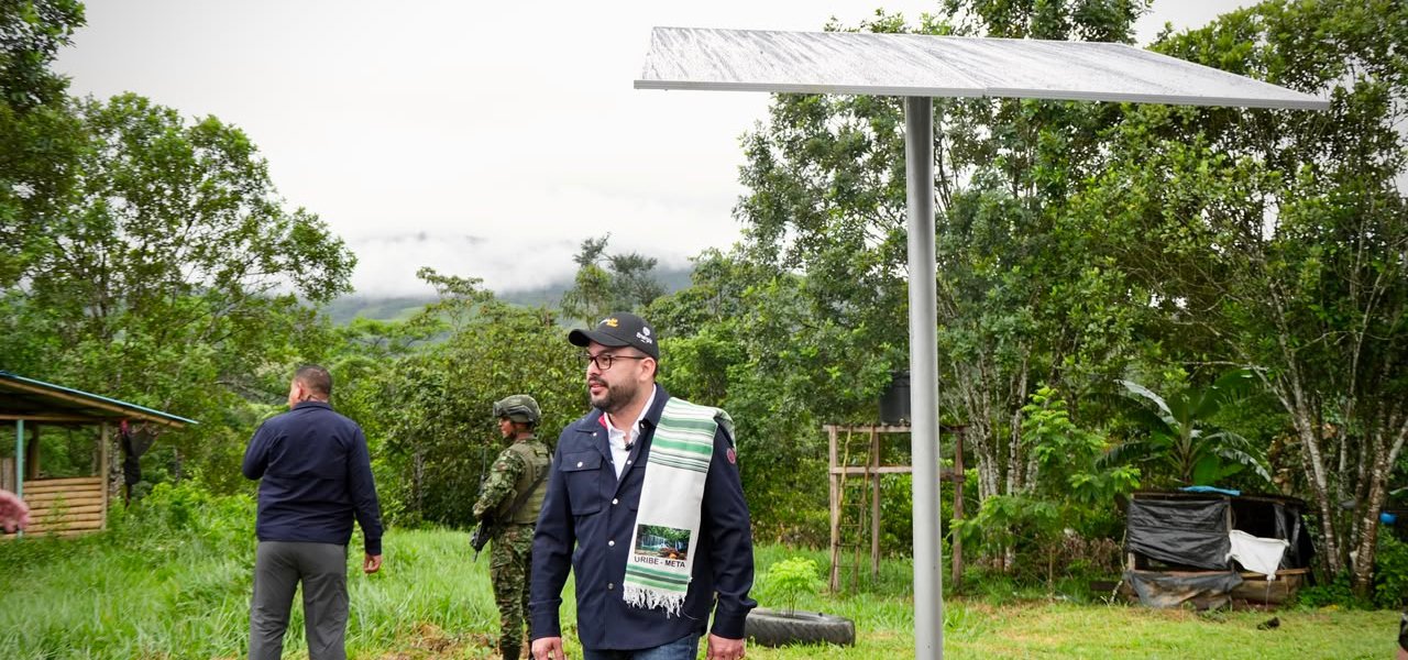 Arranca la mayor entrega de paneles solares para zonas apartadas: 120.000 colombianos serán beneficiados