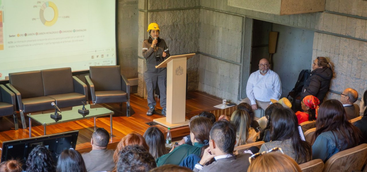 Aumentó en cerca del 65 % los espacios de diálogo social con los territorios alrededor de la transición energética