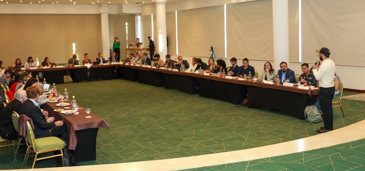 Colombia instala la Mesa de Transición Energética Justa del Sistema Nacional de Cooperación Internacional