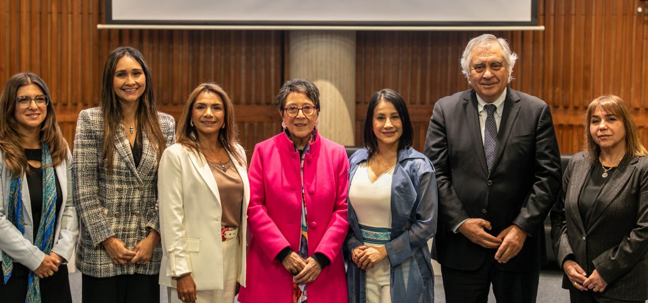 Colombia y Chile sostienen diálogo binacional para avanzar en una minería segura, sostenible e incluyente