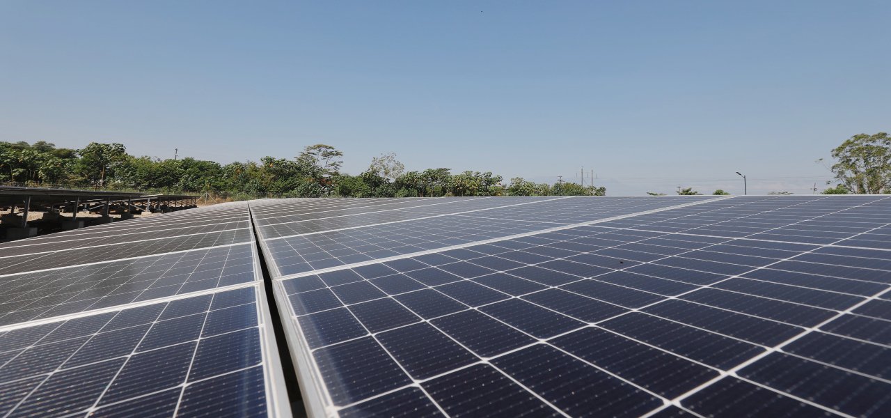 Con nuevos proyectos de generación, la CREG asegura energía para los próximos años en Colombia