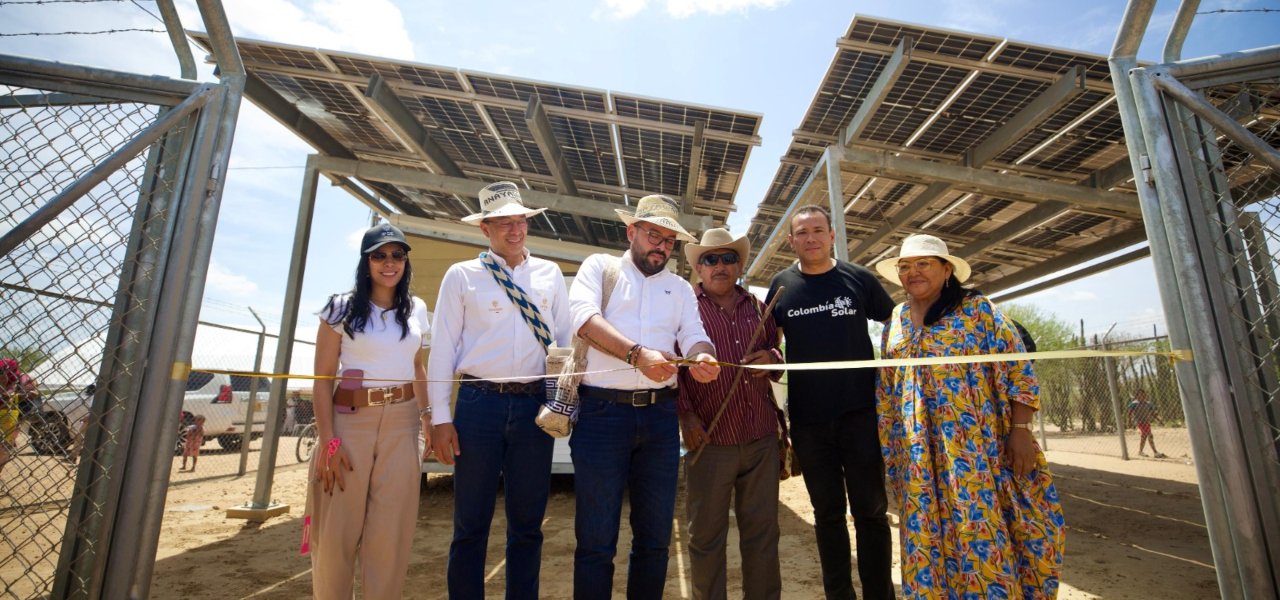 “Debemos ahorrar energía”: MinEnergía propone teletrabajo y clases en casa para enfrentar el Fenómeno de El Niño y el mantenimiento de la regasificadora de SPEC