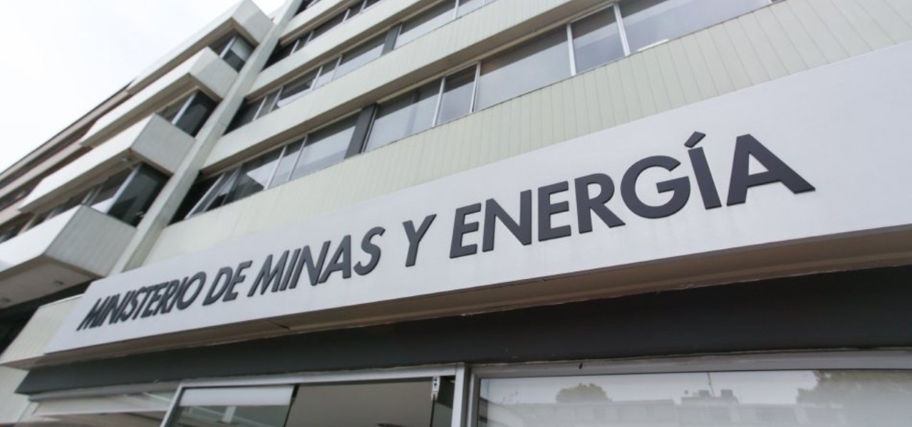 El Gobierno Nacional garantiza el abastecimiento de gas natural y desmiente alarmas infundadas sobre GNV y TransMilenio