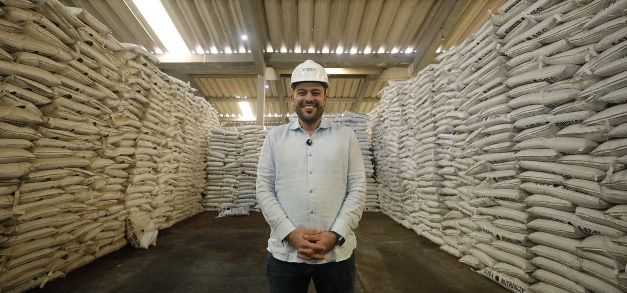 En visita a Monómeros, ministro de Minas y Energía destacó incremento del 543% en la utilidad bruta de la compañía durante el último año