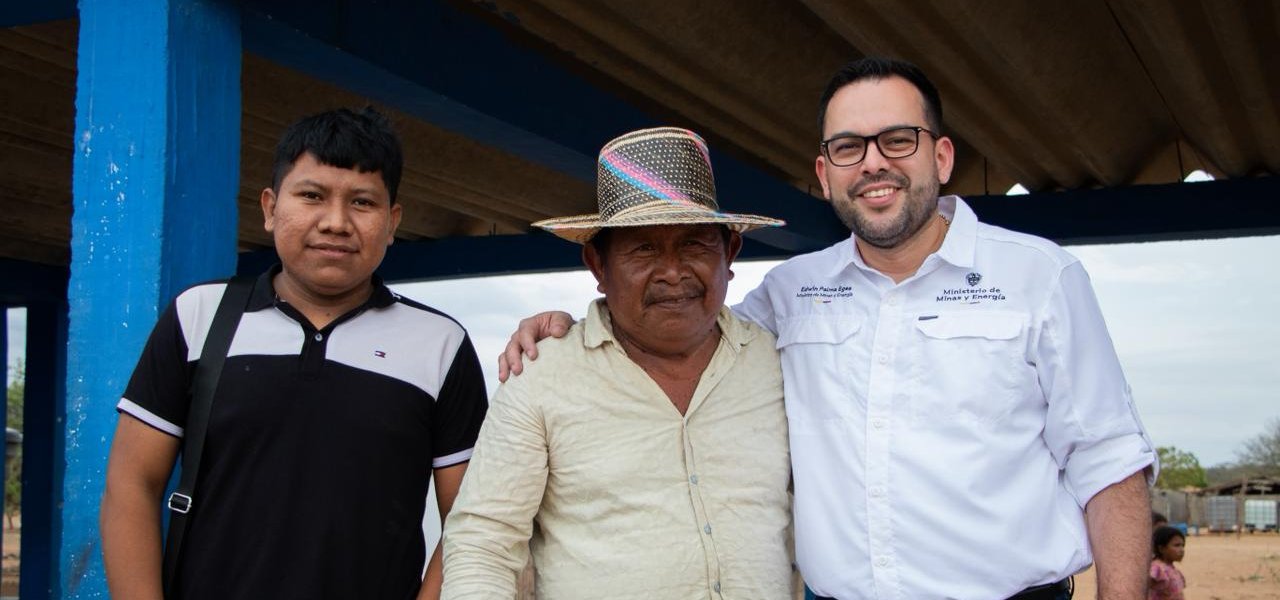 Gobierno nacional destina $350 mil millones para comunidades energéticas y acelera soluciones solares en La Guajira