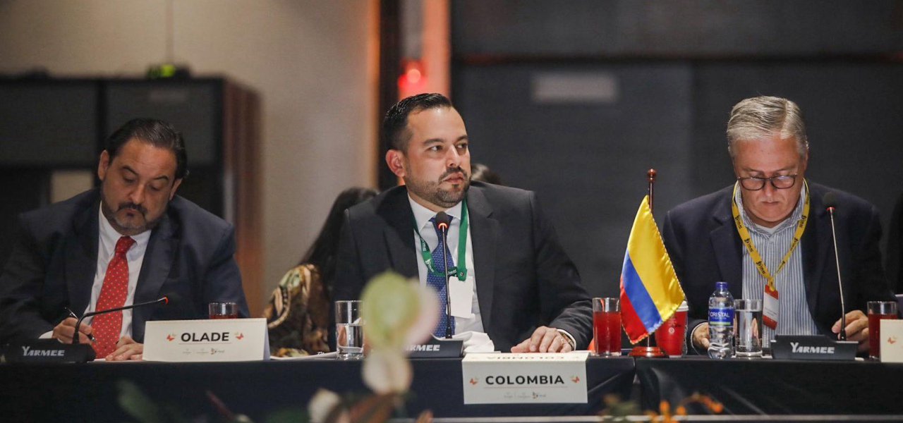 Gobierno nacional eliminará el subsidio del combustible diésel para vehículos particulares, oficiales y diplomáticos