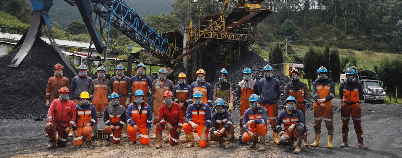 Más de 1.500 mineros y habitantes de territorios mineros participarán en la primera Cumbre Nacional Minera en Bogotá