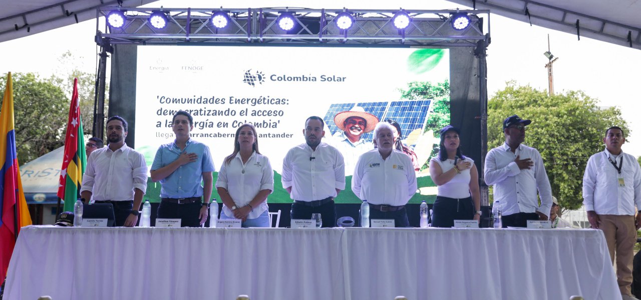 Ministerio de Minas y Energía y Alcaldía de Barrancabermeja firman alianza por la Transición Energética Justa