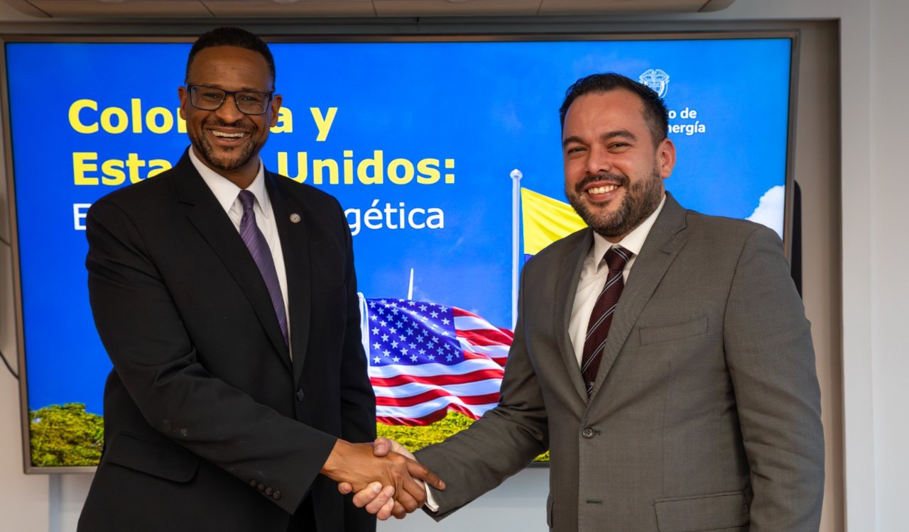 Ministro Edwin Palma lidera agenda energética con EE. UU. y pone en el centro la integración con Venezuela