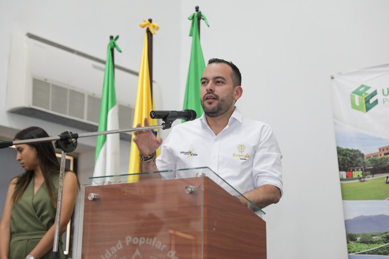 Santa Marta será sede del segundo Foro sobre el  Proyecto de Ley de Reducción de Tarifas de Energía-1