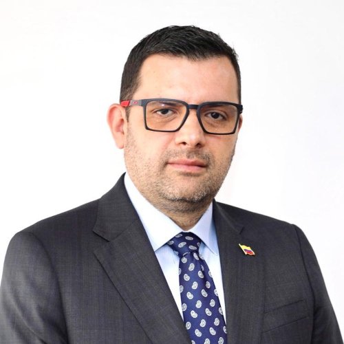 DIRECCIÓN DE FORMALIZACIÓN MINERA